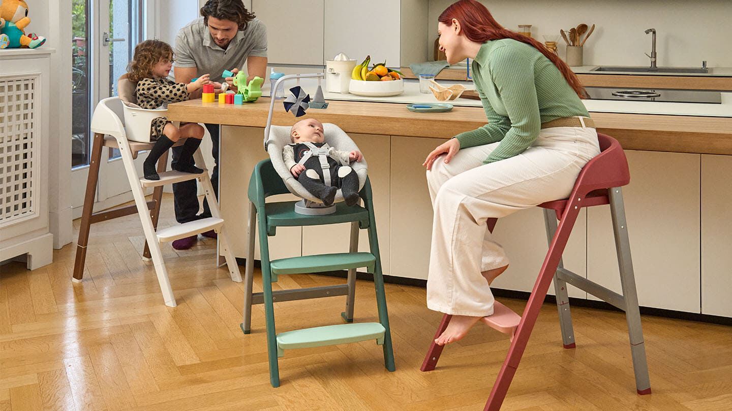 https://www.chicco.be/dw/image/v2/BJJJ_PRD/on/demandware.static/-/Sites-Chicco-Belgium-Library/fr_BE/dwf35a6502/site/13-Conseils/Articles/Etre parents/guide-pour-bien-choisir-sa-chaise-haute.jpg